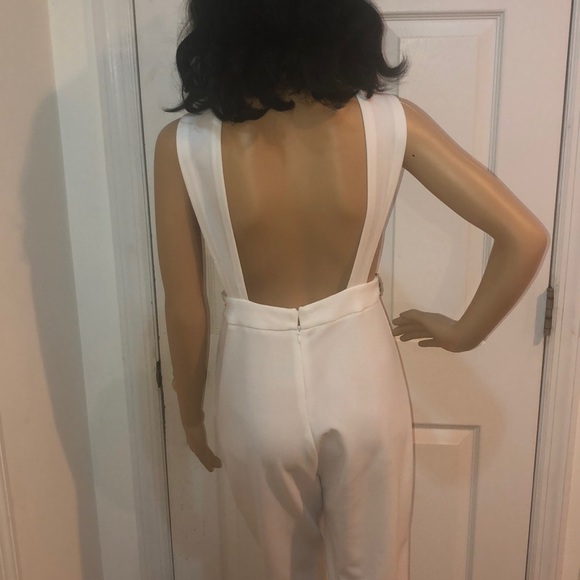 Xtaren all white jumpsuit size L (large) - Picture 3 of 4
